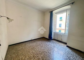 Four-room apartment Corso Torino, Genova (neighborhood Foce) - photo 3