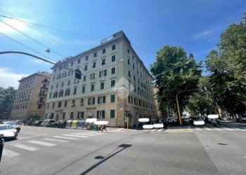 Four-room apartment Corso Torino, Genova (neighborhood Foce) - photo 14