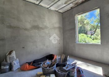Four-room apartment Salita Ginestrato, Genova (neighborhood Quezzi) - photo 12