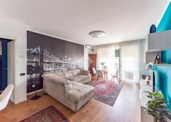 Three-room apartment Viale Rimembranze, Lainate - photo 3