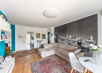 Three-room apartment Viale Rimembranze, Lainate - photo 5