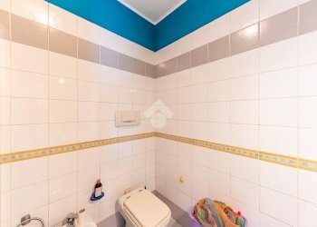 Three-room apartment Viale Rimembranze, Lainate - photo 34