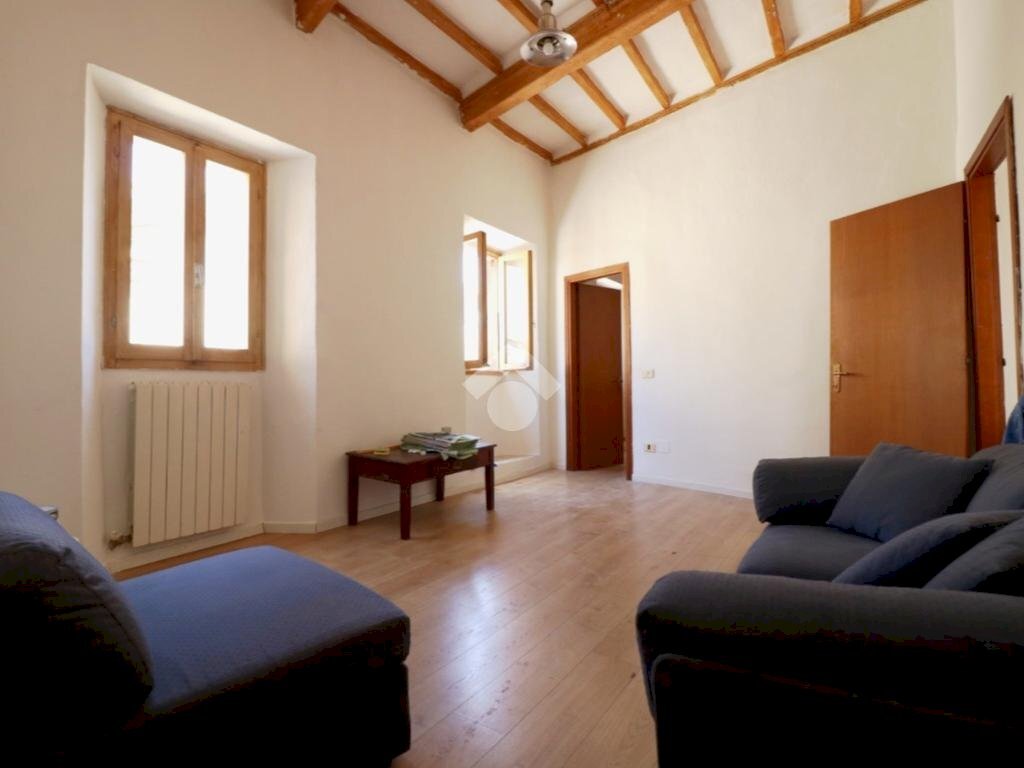 Appartamento Via Tartagni Marvelli, Dovadola - foto 1