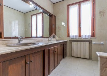 Independent house Via Dell'uccellino, Ferrara (neighborhood Uccellino) - photo 33