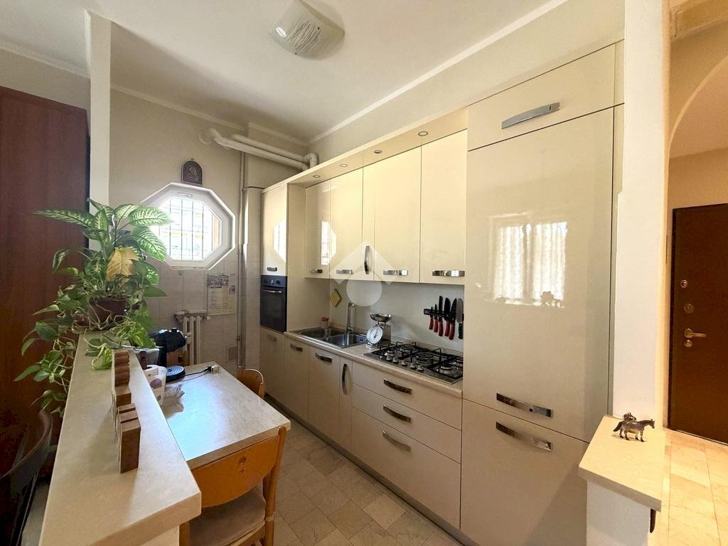 Three-room apartment Viale dello Stadio, Magenta - photo 3