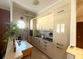 Three-room apartment Viale dello Stadio, Magenta - photo 3