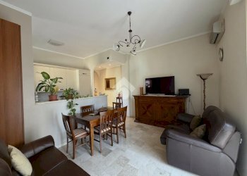 Three-room apartment Viale dello Stadio, Magenta - photo 8