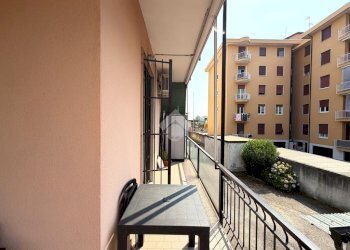 Three-room apartment Viale dello Stadio, Magenta - photo 10
