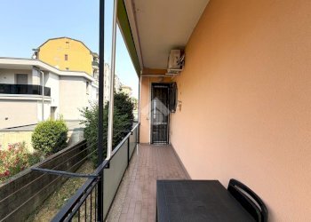 Three-room apartment Viale dello Stadio, Magenta - photo 11