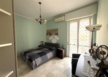 Three-room apartment Viale dello Stadio, Magenta - photo 17