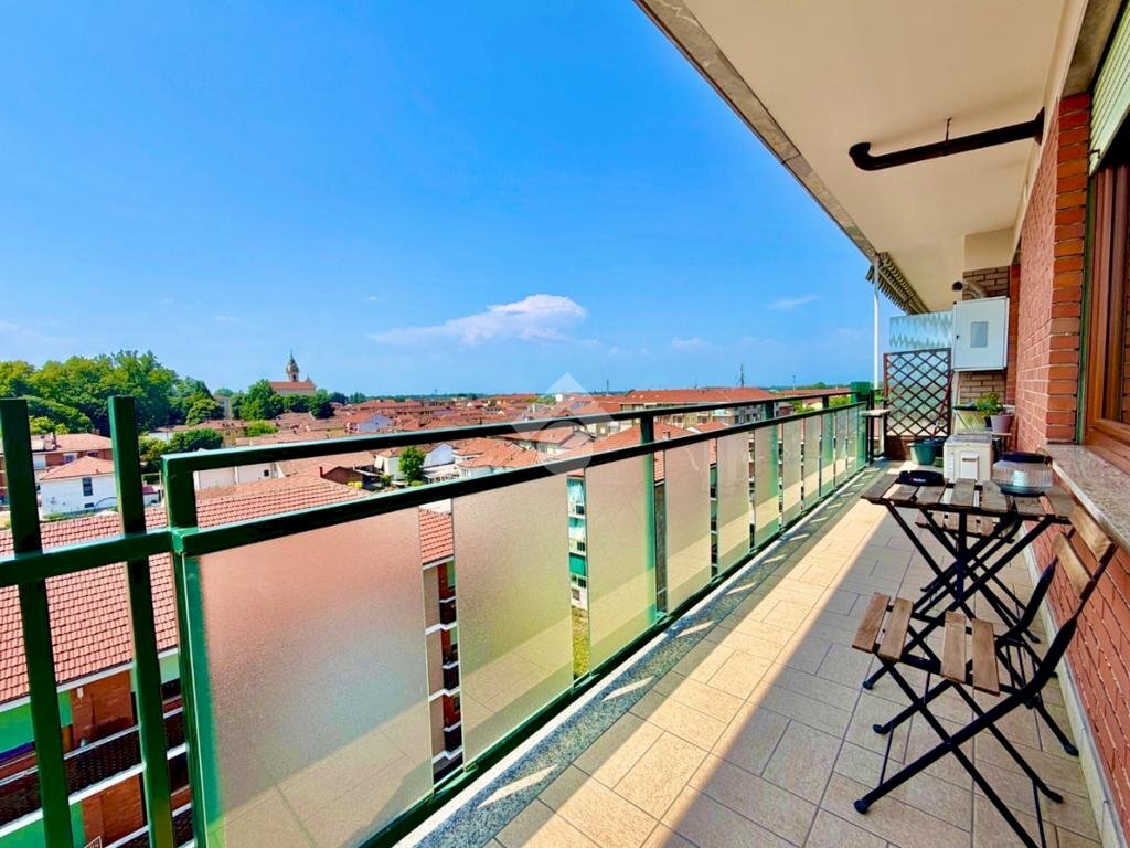 Three-room apartment Via pietro amateis, Santena - photo 1