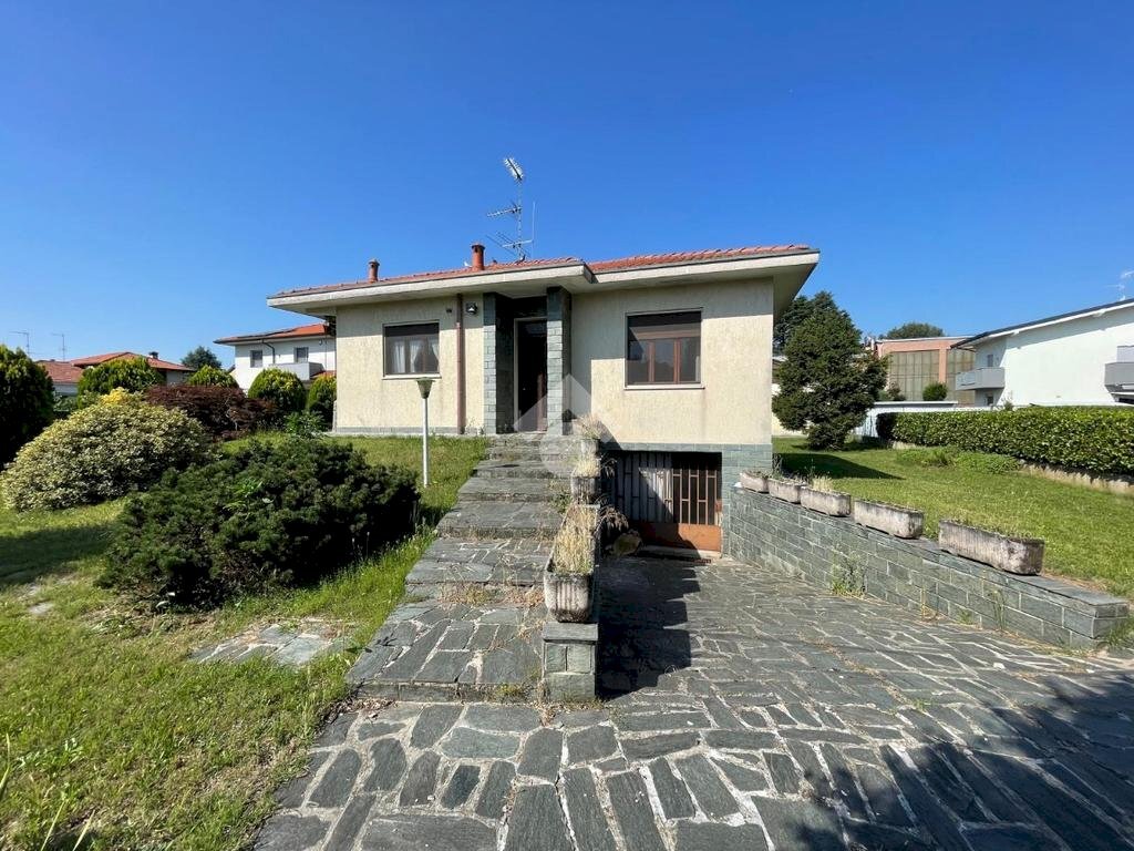Villa Via San Grato, Villa Cortese - photo 1