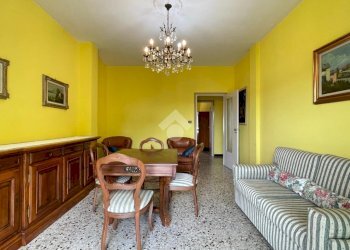 Three-room apartment Piazza Alessandro Zoppa, Canelli - photo 2