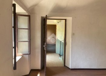 Semi-detached house Fr Tallia, Strona - photo 12