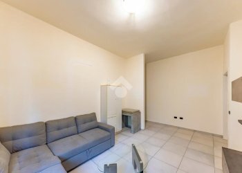 Two-room apartment Viale Lombardia, Rescaldina - photo 4