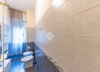 Two-room apartment Viale Lombardia, Rescaldina - photo 14