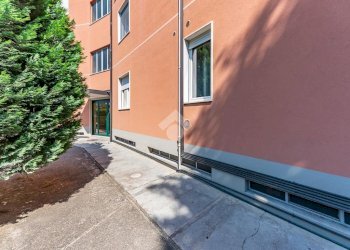Two-room apartment Viale Lombardia, Rescaldina - photo 21