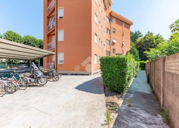 Two-room apartment Viale Lombardia, Rescaldina - photo 24