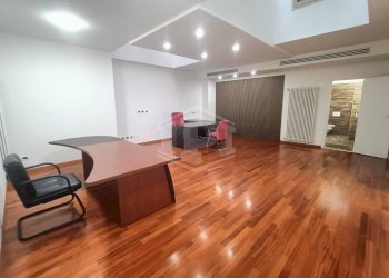 Ufficio Via Montebello, Bologna (zona Centro Storico) - foto 12