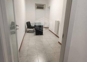 Ufficio Via Montebello, Bologna (zona Centro Storico) - foto 15