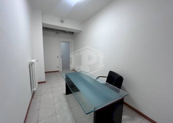 Ufficio Via Montebello, Bologna (zona Centro Storico) - foto 16
