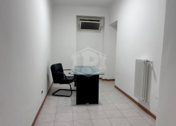 Ufficio Via Montebello, Bologna (zona Centro Storico) - foto 17