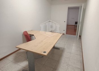 Ufficio Via Montebello, Bologna (zona Centro Storico) - foto 18