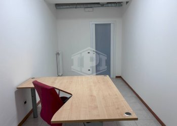 Ufficio Via Montebello, Bologna (zona Centro Storico) - foto 20