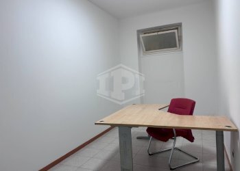 Ufficio Via Montebello, Bologna (zona Centro Storico) - foto 25