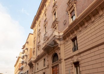 Ufficio Via Montebello, Bologna (zona Centro Storico) - foto 38
