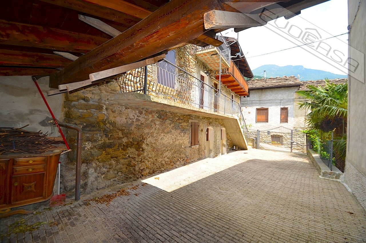 Porzione di casa Borgata Flandre 17, Roure - foto 3