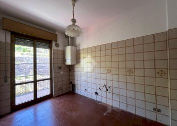 Four-room apartment Via Chiapparino, Cicagna - photo 10
