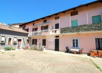 Four-room apartment Via S. Gervasio, Brandizzo - photo 1