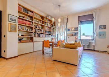 Three-room apartment Lissone - photo 2