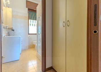 Three-room apartment Lissone - photo 11