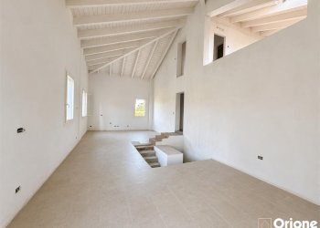 Porzione di casa Modena - foto 5