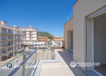 Foto 14 - Attic via torino
 
69, Pietra Ligure - photo 14