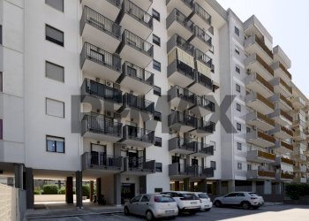 Edificio all\'aperto - Trilocale Via Angeloantonio Quaranta
 
13, Bari - foto 1