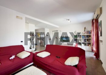 Soggiorno - Trilocale Via Angeloantonio Quaranta
 
13, Bari - foto 4