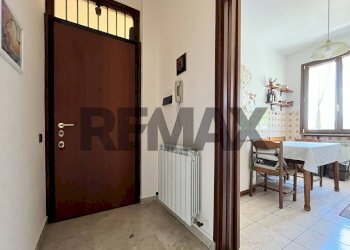 Hall / corridoio - Bilocale Via Matteotti
 
8, Porto Ceresio - foto 5