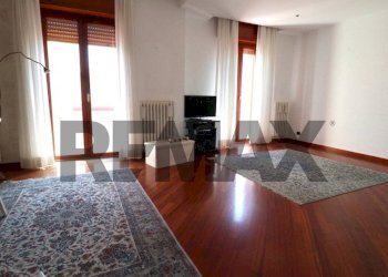 Soggiorno - Four-room apartment via mirabene
 
1, Matera - photo 2