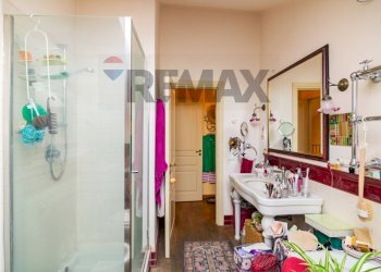 Bagno - Villa Via Lepanto
 
n, Catania - photo 24