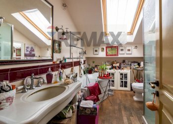 Bagno - Villa Via Lepanto
 
n, Catania - photo 25