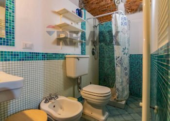 Bagno - Villa Via Lepanto
 
n, Catania - photo 52