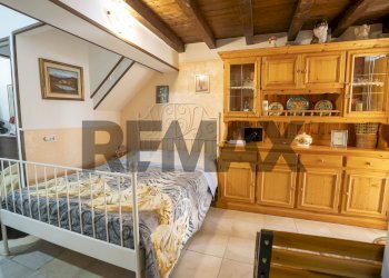Camera / camera da letto - Casa indipendente Via Niccolini
 
57, Lentini - foto 9