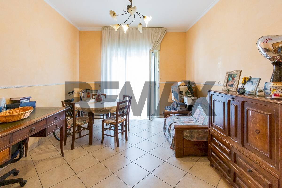 Sala da pranzo - Apartment Via Treviso
 
8, Mascalucia - photo 3
