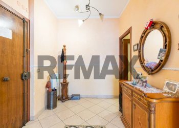 Hall / corridoio - Apartment Via Treviso
 
8, Mascalucia - photo 5
