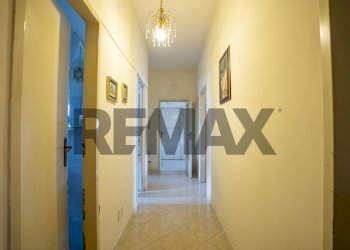 Hall / corridoio - Appartamento Villaggio Sant'Antonio Abate
 
interno 6, Camporotondo Etneo - foto 7