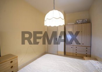 Camera / camera da letto - Appartamento Villaggio Sant'Antonio Abate
 
interno 6, Camporotondo Etneo - foto 22