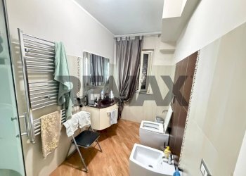 Bagno - Quadrilocale Via Giuseppe di Vittorio
 
12, Belpasso - foto 4
